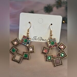 #0774 Fashion jewelry Earrings by Ti Duo